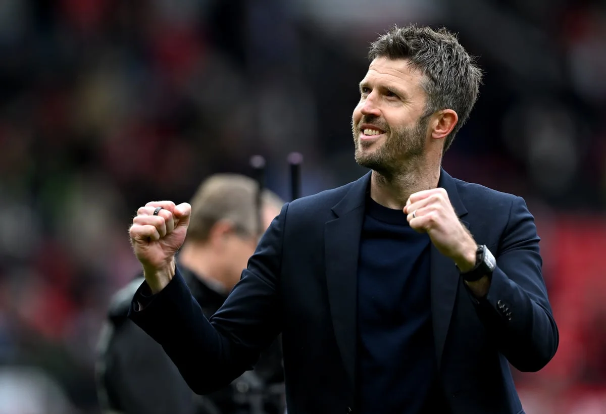 Alejandro Balde dalam seragam Barcelona yang dikaitkan dengan kepindahan ke Manchester United